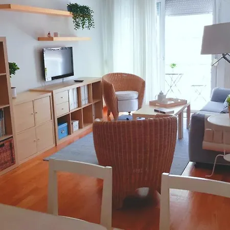 Luxurious City Center Flat Near The Waterfront *