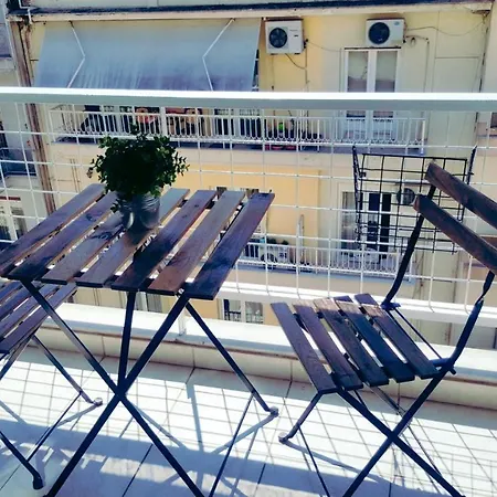 Luxurious City Center Flat Near The Waterfront 公寓 *